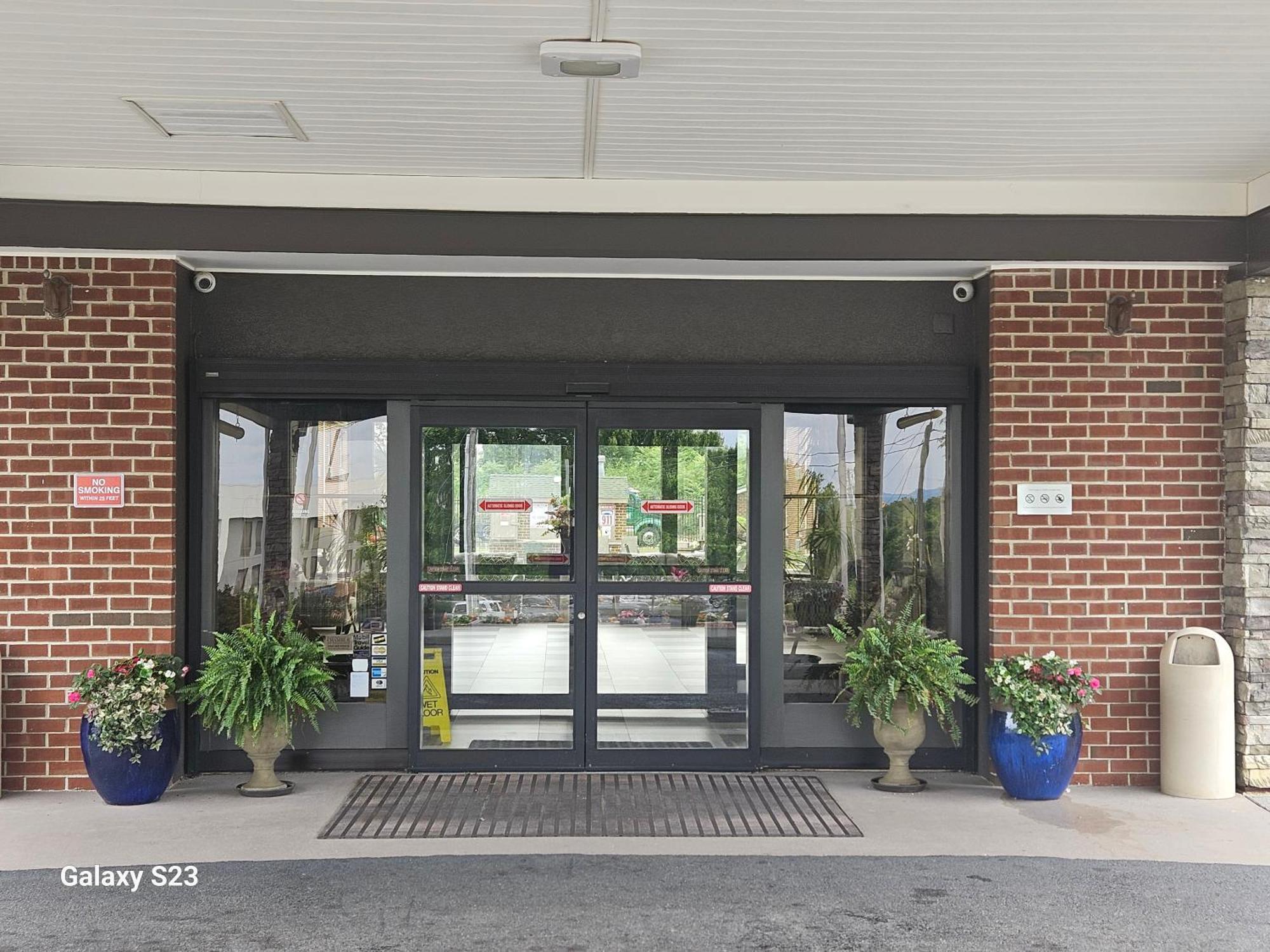Quality Inn Dublin I-81 Exterior foto